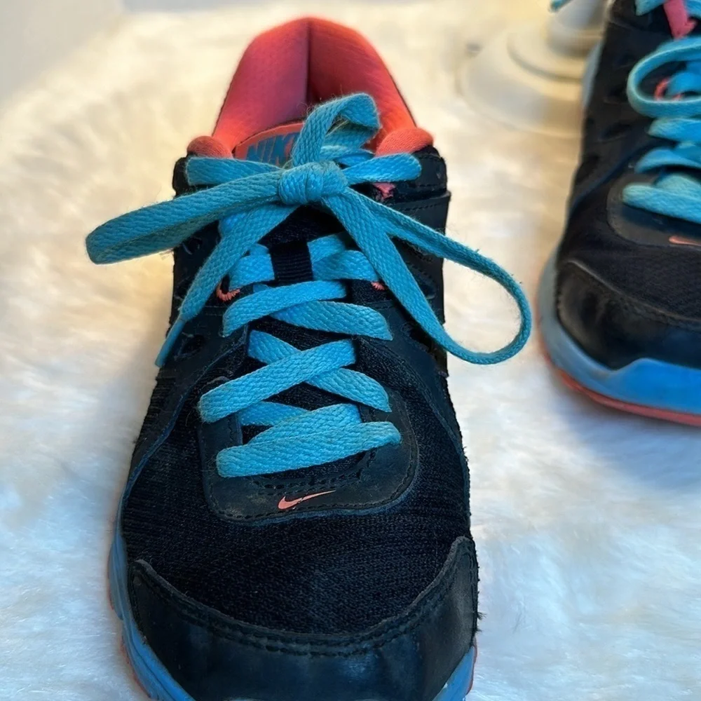 Nike Revolution 2 Sneakers, Size 6.5 Womens